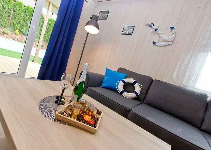 Деревянный коттедж Marina