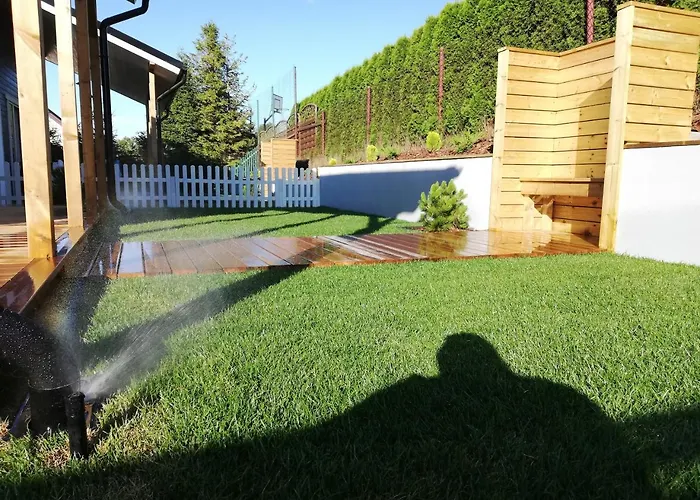 Деревянный коттедж Marina