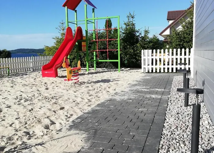 Marina Деревянный коттедж